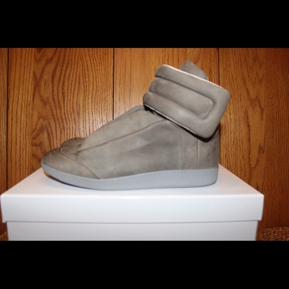 Maison Martin Margiela - Picture 2 of 8